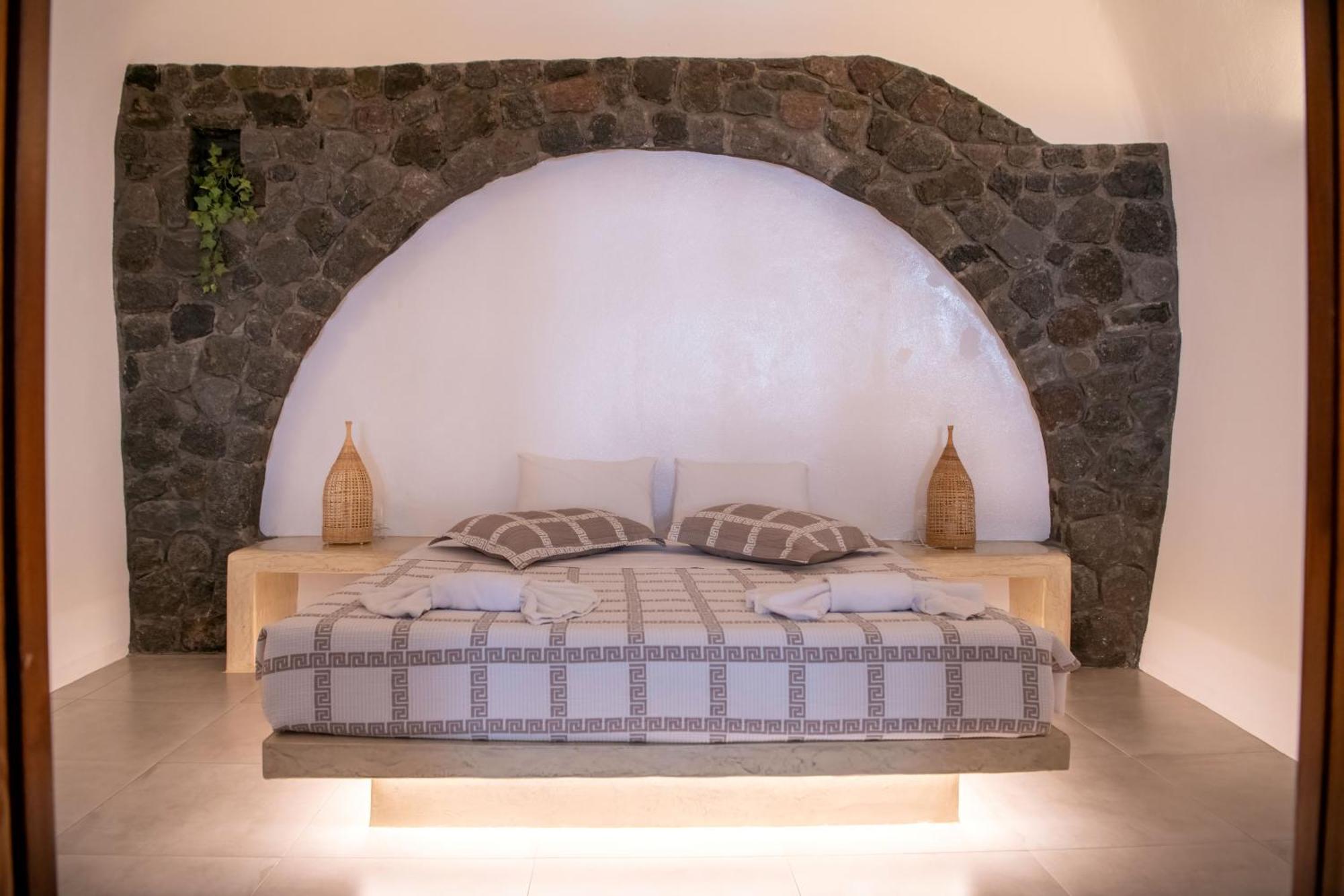Luxe Efis Home Sea View 4 Villas & 4 Prive Jacuzzi Imerovigli  Exterior foto